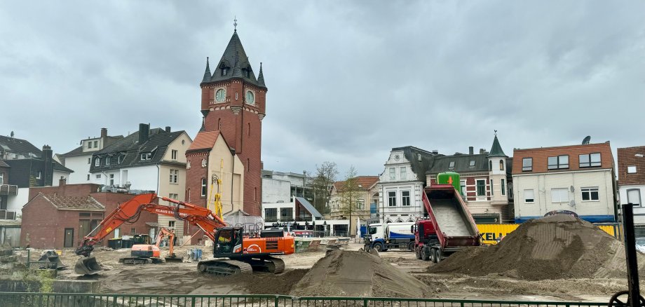 Bauarbeiten am alten Rathausturm in Gronau